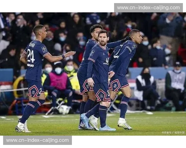 巴黎FC坚持3-2-4-1体系 因莫比莱领衔攻坚创造力不足